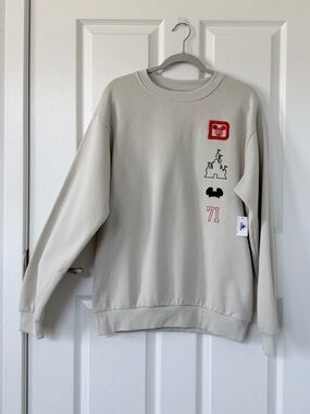 Disney Parks ‘71 Crewneck Sweatshirt with Red & Black Patch Embroidery NWT